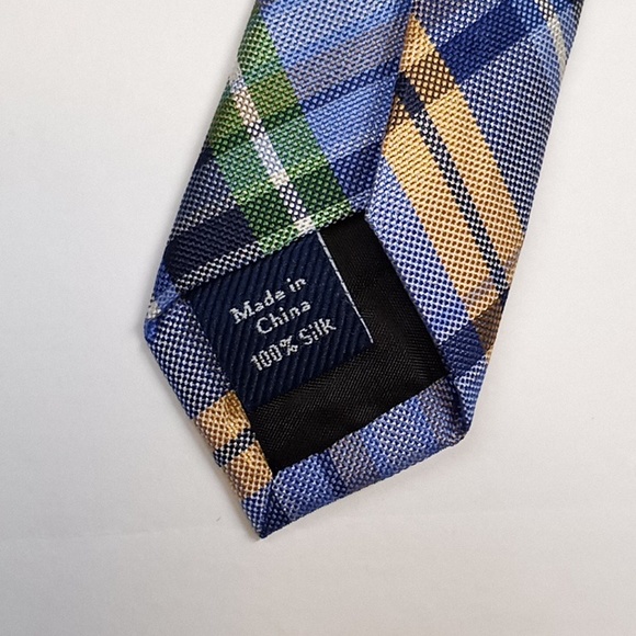 04. Croft & Barrow Necktie - Picture 8 of 10